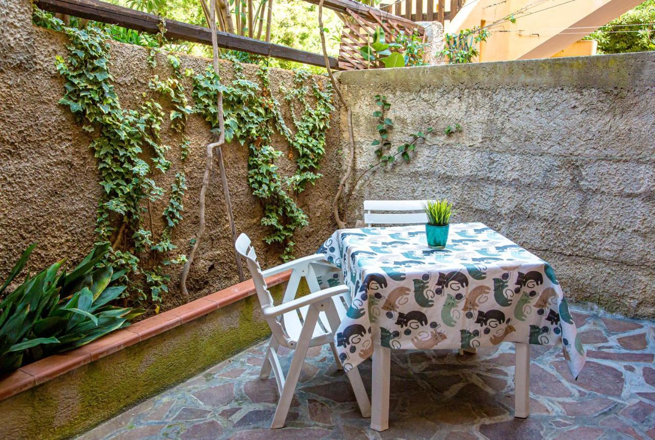 Casa Ariel Per 4, A Pochi Passi Dalla Spiaggia Iun R0963 Cala Gonone Exterior foto
