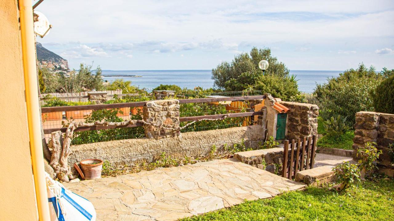 Casa Ariel Per 4, A Pochi Passi Dalla Spiaggia Iun R0963 Cala Gonone Exterior foto